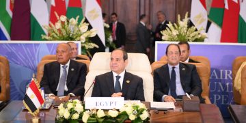 Sisi: Cairo Peace Summit should send message of hope to world peoples