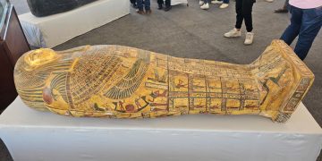 In Photos: Egyptian mission uncovers New Kingdom cemetery, papyrus in Minya