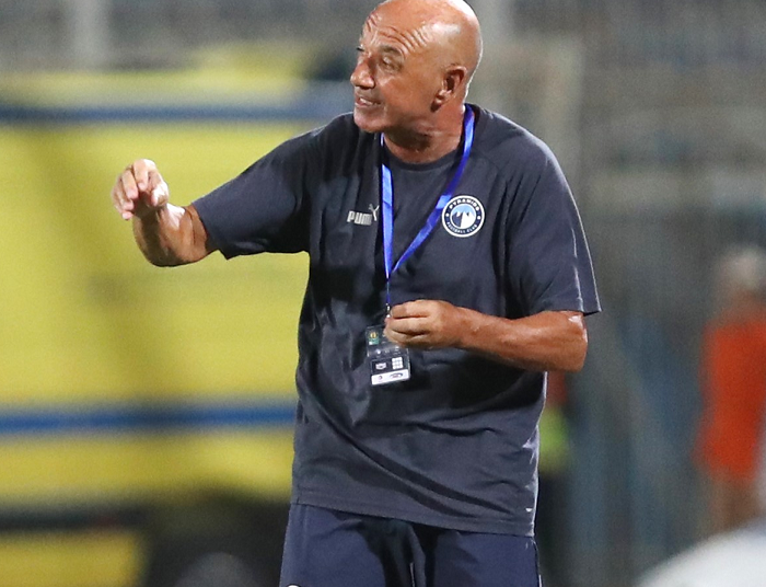 Pyramids coach Jaime Pacheco