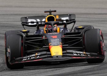 Verstappen wins Sao Paulo Sprint