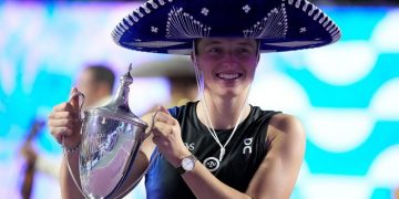 Swiatek dominates WTA Finals