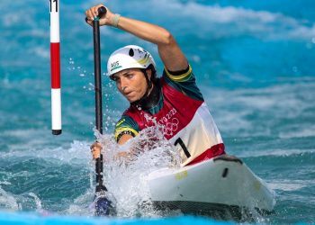 Fox to defend canoe slalom title in Paris