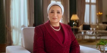 Egypt’s First Lady lauds steadfastness of Palestinian people in defending land