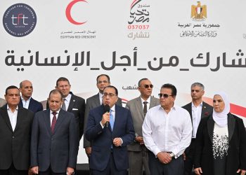 PM: Gazans’ humanitarian situation stimulates Egyptians to deliver aid
