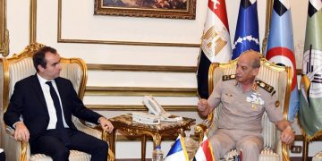 Egyptian, French defense ministers confer on bilateral ties, regional situation