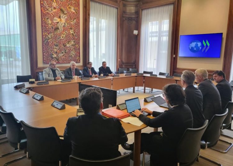 Higher education minister visits OECD headquarters in Paris 1 - Egyptian Gazette