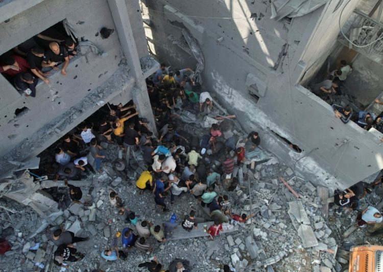 Abbas presses Blinken to push for Gaza ceasefire as refugee camp struck overnight 1 - Egyptian Gazette