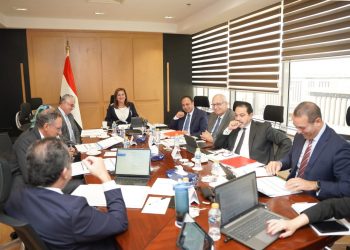 Planning min. attends 1st meeting of Sovereign Fund’s board of directors after re-formation