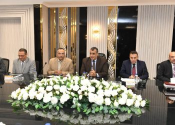Military production, local development ministers, Matrouh governor probe boosting co-operation
