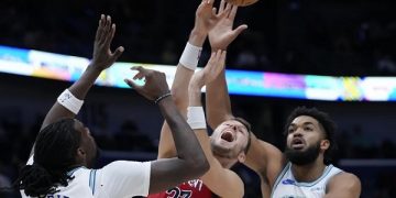 Brunson leads Knicks past Hornets