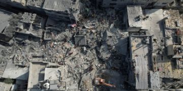Gaza health ministry: Israeli strike kills 21 from one family 1 - Egyptian Gazette Gaza health ministry: Israeli strike kills 21 from one family
