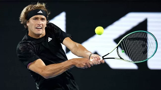 Zverev stuns Alcaraz at Nitto ATP Finals 1 - Egyptian Gazette Alexander Zverev