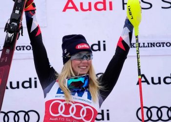 Shiffrin grabs World Cup slalom