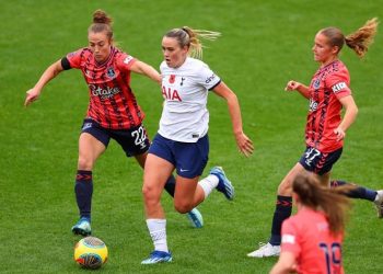 Arsenal edges Man City, Bristol bags 1st WSL win