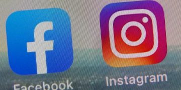 Meta to require political ads reveal AI altered images