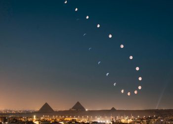 Egyptian Astro-photographer Wael Omar’s Captured Lunar Analemma Inspires African Continent