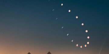 Egyptian Astro-photographer Wael Omar’s Captured Lunar Analemma Inspires African Continent