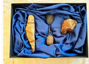 US returns to Egypt six artifacts smuggled illegally in the past