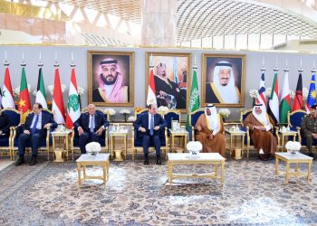 Sisi urges halt of practices targeting forced displacement of Palestinians