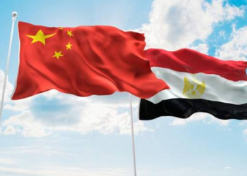 Chinese diplomat hails Egypt’s positive role in achieving Mideast peace, stability