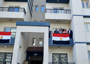 PM: State has no choice but to focus on industry