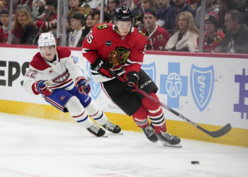 Canadiens rally past Blackhawks 5-2