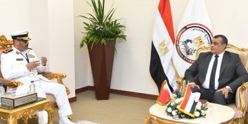 Egypt, Bahrain discuss military cooperation