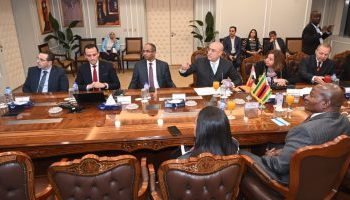 Housing minister: Egypt ready to transfer its expertise to Zimbabwe in urban development domain