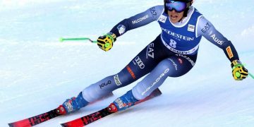 Brignone dominates World Cup super-G