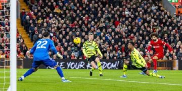 EPL: Arsenal goes toe to toe with Liverpool