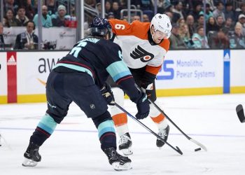 Schultz scores to give Kraken win over Flyers