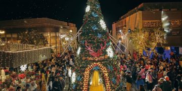 In Cairo, New Year spirit makes a clean sweep