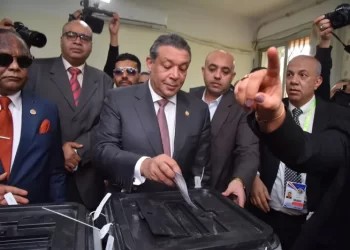 Presidential candidate Hazem Omar casts vote in presidential election