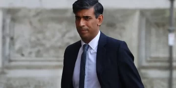 Sunak to give Rwanda £15 mn in bid to seal new asylum deal