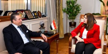 Emigration minister says expats offered unprecedented business incentives in Egypt