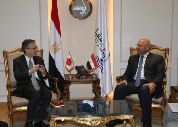 Transport minister, Japan’s envoy discuss implementing first phase of Cairo Metro Line 4