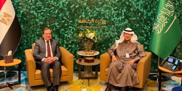 Petroleum min. probes with his Saudi counterpart boosting cooperation