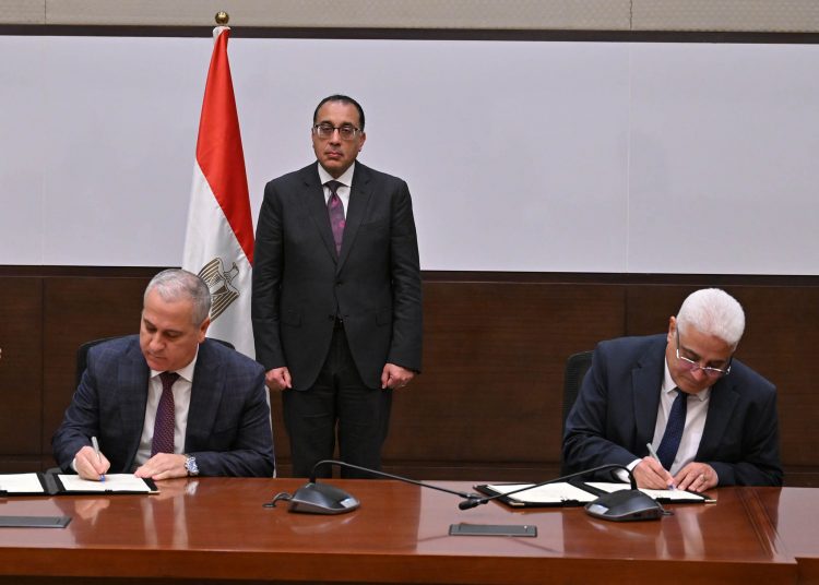 PM witnesses inking of protocol to pay dues of press institutions to NOSI 1 - Egyptian Gazette