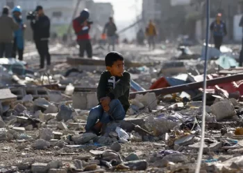 Winter heaps misery on displaced people of Gaza: The Guardian