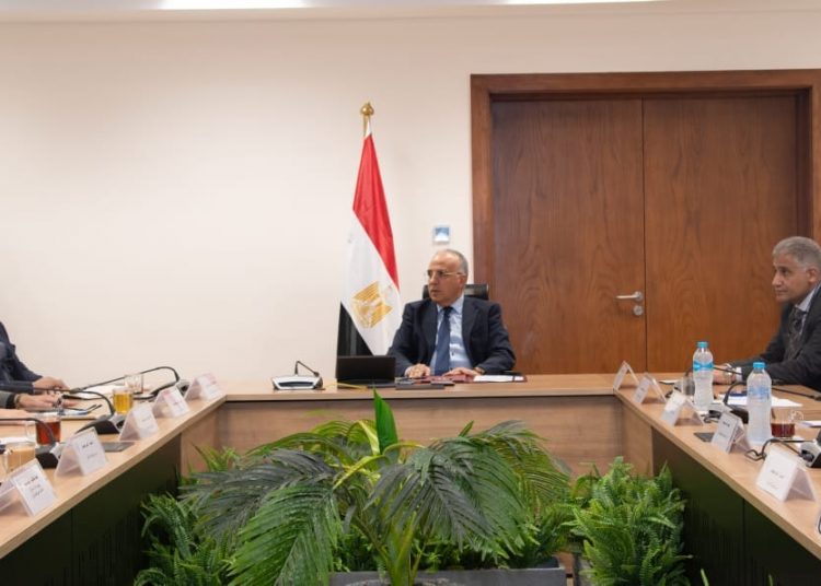 Efforts to develop northern lakes aim at improving water quality: Irrigation min. 2 - Egyptian Gazette Efforts to develop northern lakes aim at improving water quality: Irrigation min. 1 - Egyptian Gazette