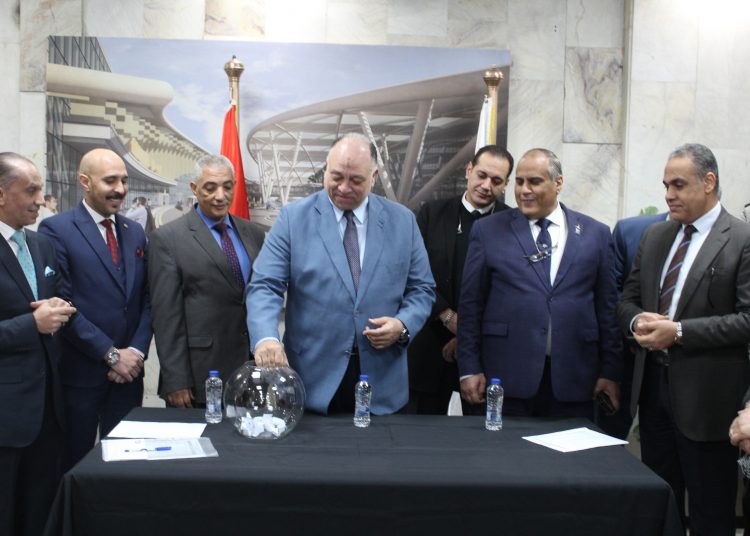 Egyptian Airports Company CEO witnesses draw for Hajj pilgrimage 2 - Egyptian Gazette Egyptian Airports Company CEO witnesses draw for Hajj pilgrimage 1 - Egyptian Gazette