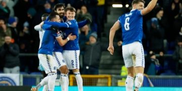 Forest, Everton move into FA Cup fourth round after troubled week
