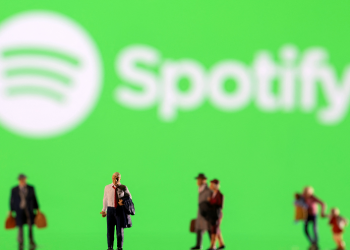 Spotify to start in-app purchases on iPhone