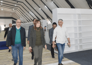 Culture min. checks on preparations for Cairo International Book Fair