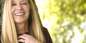 Mary Weiss, lead singer of the Shangri-Las, dies at 75