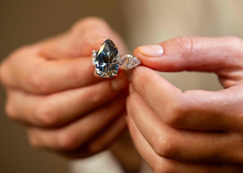 EU adds Russia’s biggest diamond producer Alrosa to sanctions list