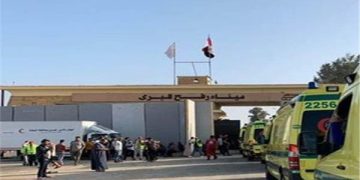 Rafah crossing receives Palestinians injured 1 - Egyptian Gazette Rafah crossing receives Palestinians injured