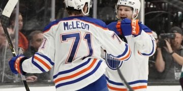 Foegele scores in Oilers’ 7-2 rout of Ducks