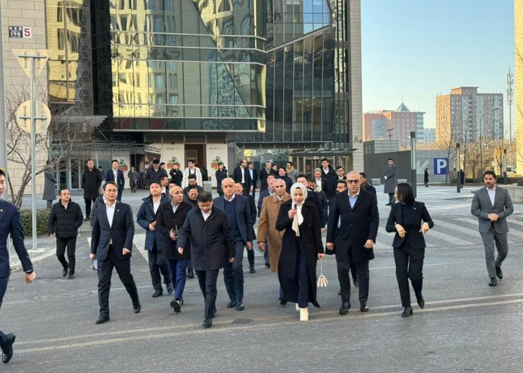 Housing min. visits Chinese projects to stand on modern management systems 2 - Egyptian Gazette Housing min. visits Chinese projects to stand on modern management systems 1 - Egyptian Gazette