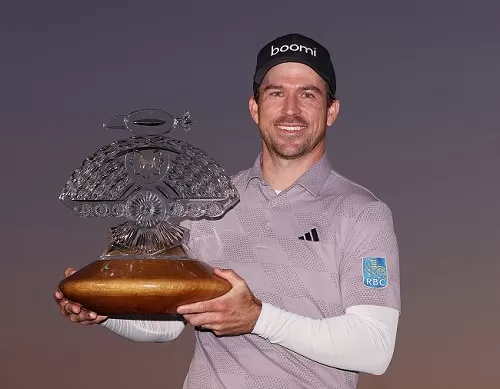 Canada’s Taylor claims Phoenix Open 1 - Egyptian Gazette Nick Taylor celebrates with the trophy after winning the Phoenix Open.